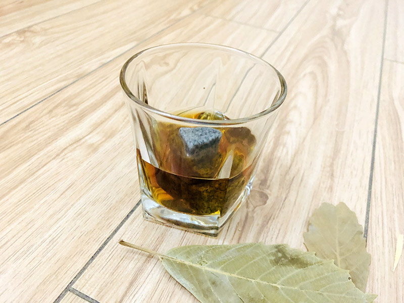 Fornecedor da China OEM GRANITE whisky cubes walmarket GIFT SET